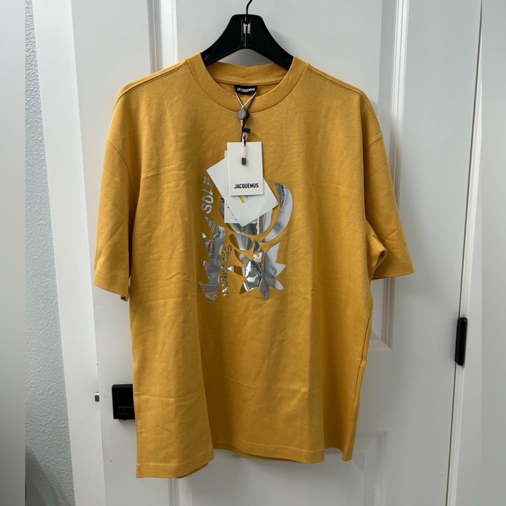 Jacquemus Mustard Tee with Silver Graphic
